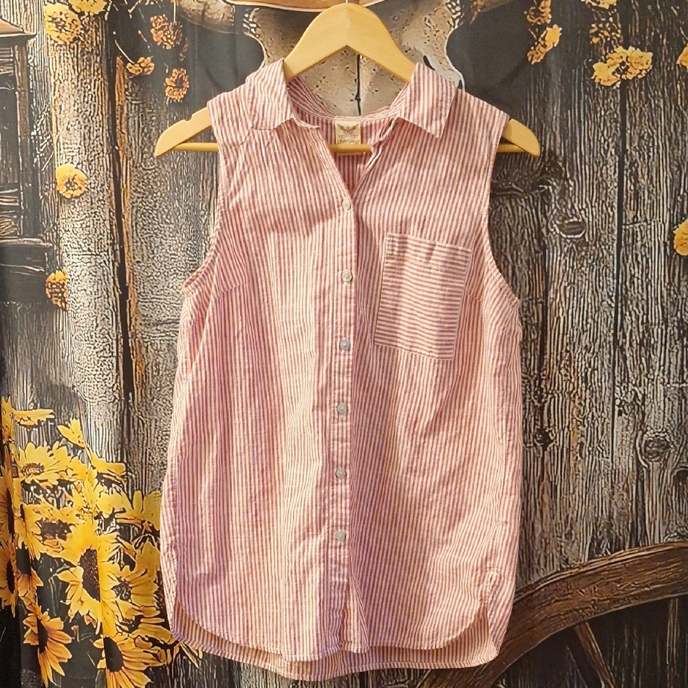 Faded Glory Red and White Cotton Top